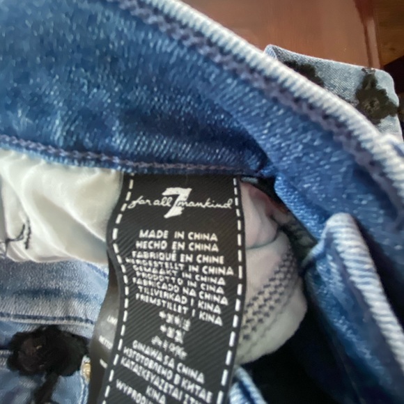 7 For all Mankind Luxe Vintage jeans size 26 with embroidery. - Picture 3 of 6